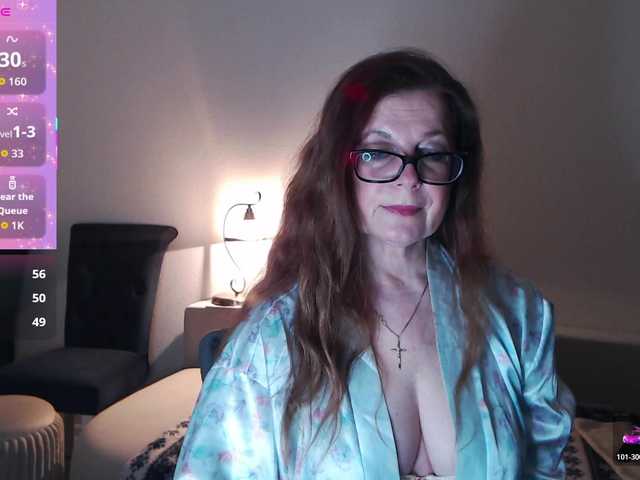 HelenBerg's BongaCams show and profile