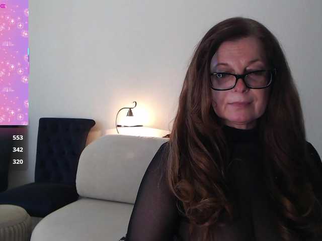 HelenBerg's BongaCams show and profile