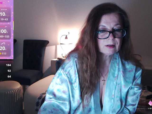 HelenBerg's BongaCams show and profile