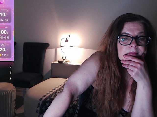 HelenBerg's BongaCams show and profile