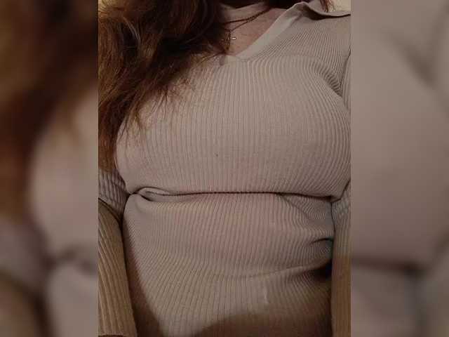 HelenBerg's BongaCams show and profile