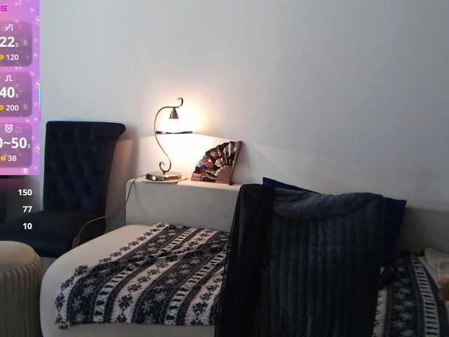 HelenBerg's BongaCams show and profile