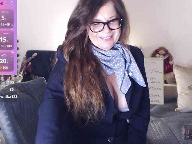 HelenBerg Live Webcam on BongaCams