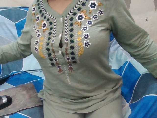 Citypie0311's BongaCams show and profile