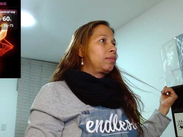 alexaasecret's BongaCams show and profile