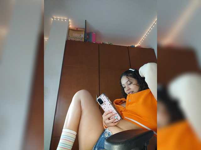 sharadreams's BongaCams show and profile