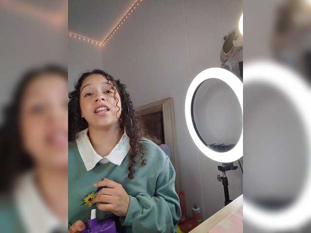 sharadreams on BongaCams and RICams