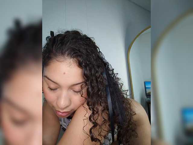 sharadreams's BongaCams show and profile