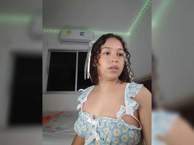 sharadreams's BongaCams show and profile