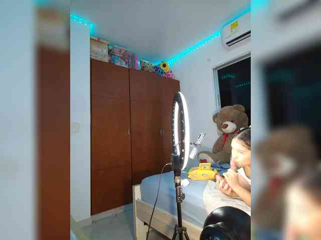 sharadreams webcam