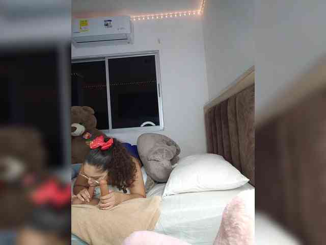 sharadreams webcam