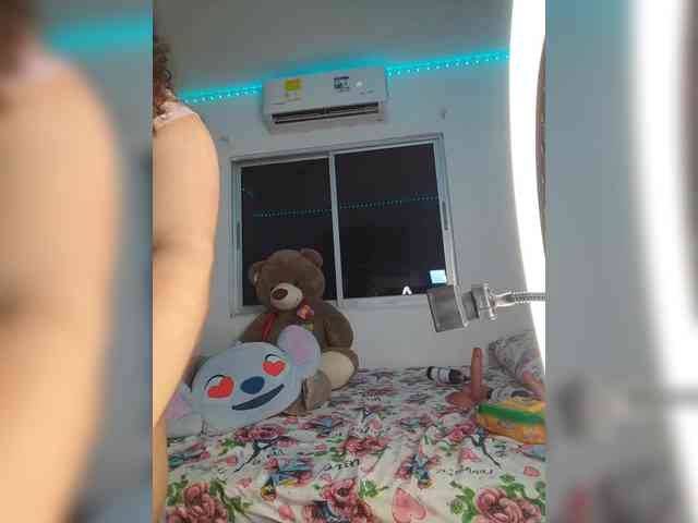 sharadreams webcam