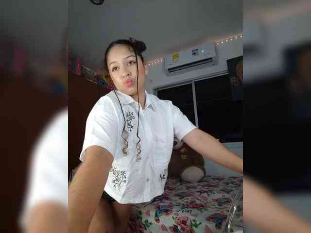 sharadreams webcam