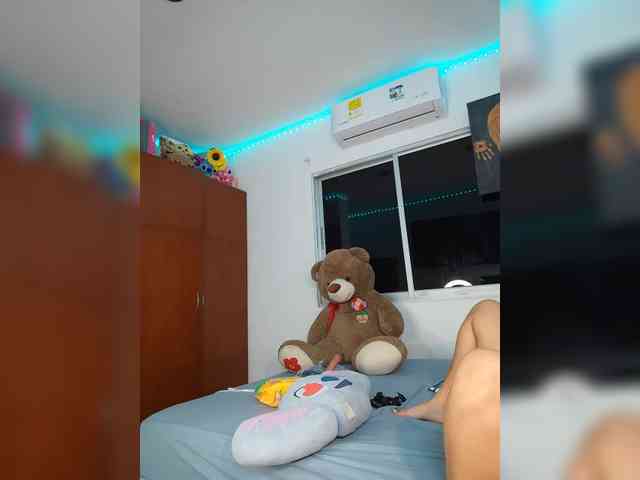 sharadreams webcam