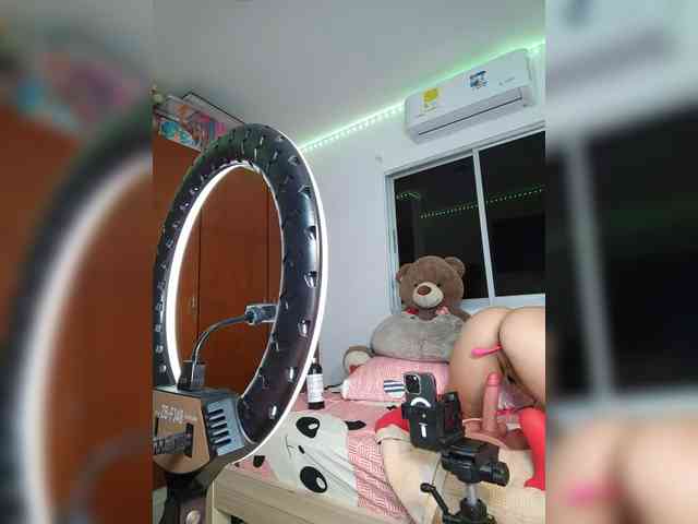 sharadreams webcam