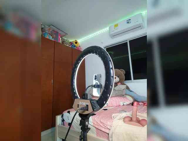 adult chat cam Sharadreams