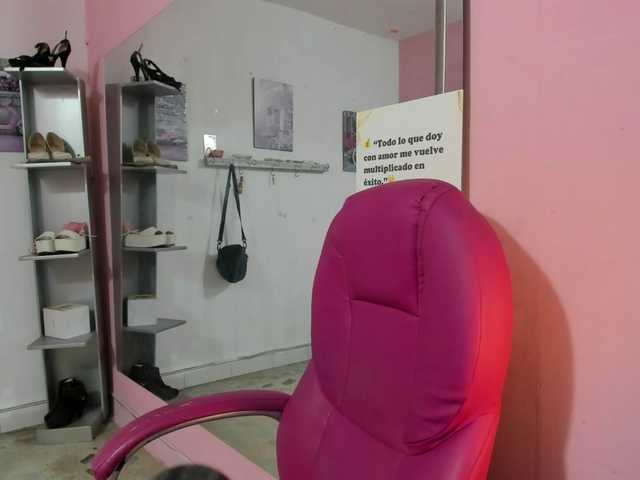 SOY-KIM's BongaCams show and profile