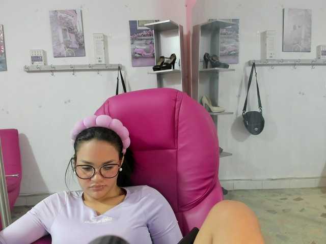 SOY-KIM's BongaCams show and profile