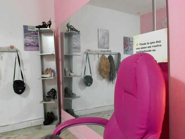 SOY-KIM's BongaCams show and profile