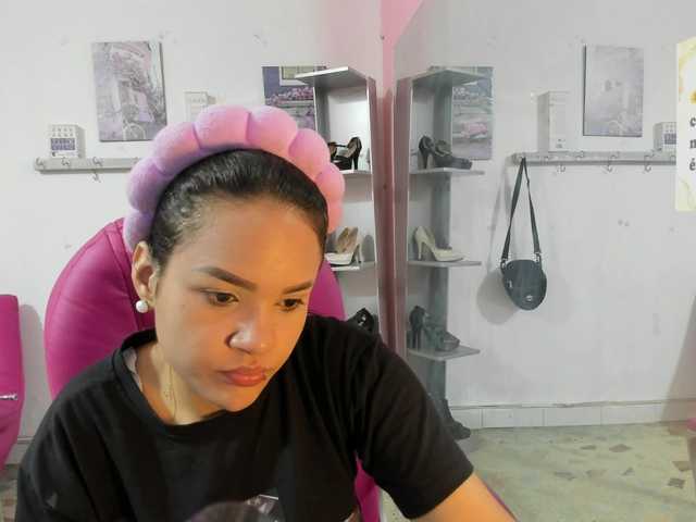 SOY-KIM's BongaCams show and profile