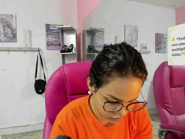 SOY-KIM's BongaCams show and profile