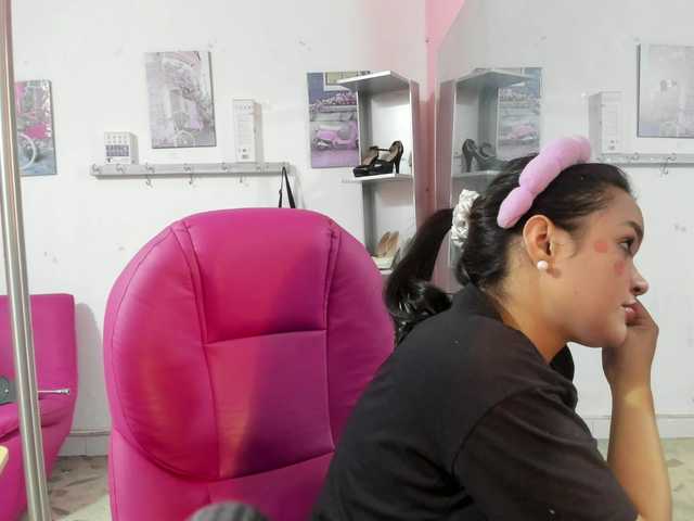 SOY-KIM's BongaCams show and profile