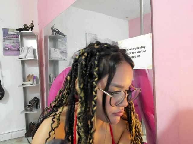 SOY-KIM's BongaCams show and profile