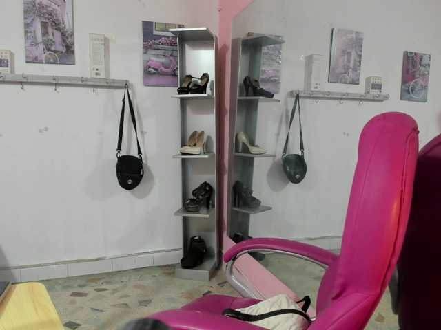 SOY-KIM's BongaCams show and profile