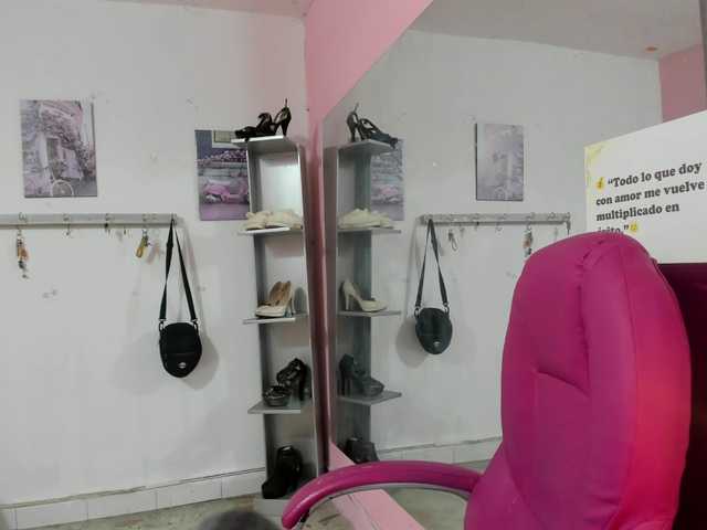 SOY-KIM's BongaCams show and profile