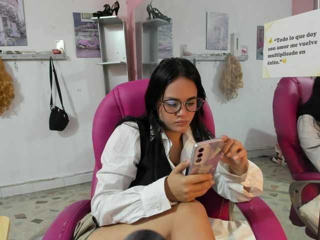 SOY-KIM's BongaCams show and profile