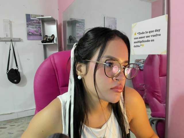 SOY-KIM's BongaCams show and profile