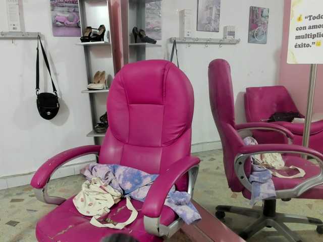 SOY-KIM's BongaCams show and profile