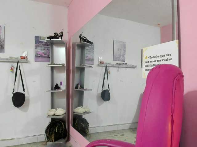 SOY-KIM's BongaCams show and profile