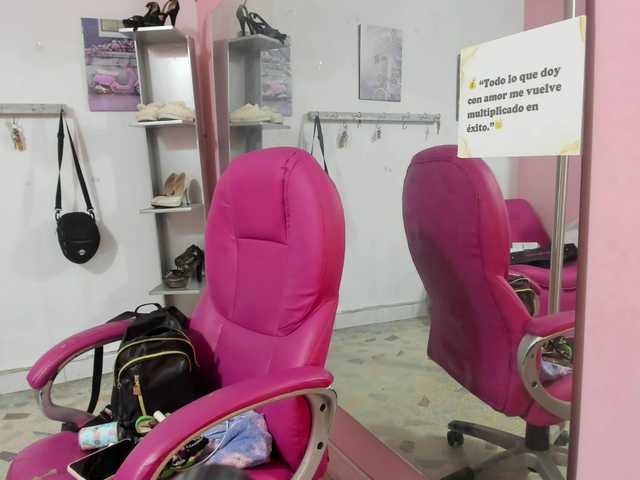 SOY-KIM's BongaCams show and profile