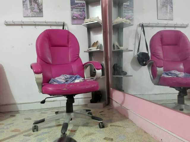 SOY-KIM's BongaCams show and profile