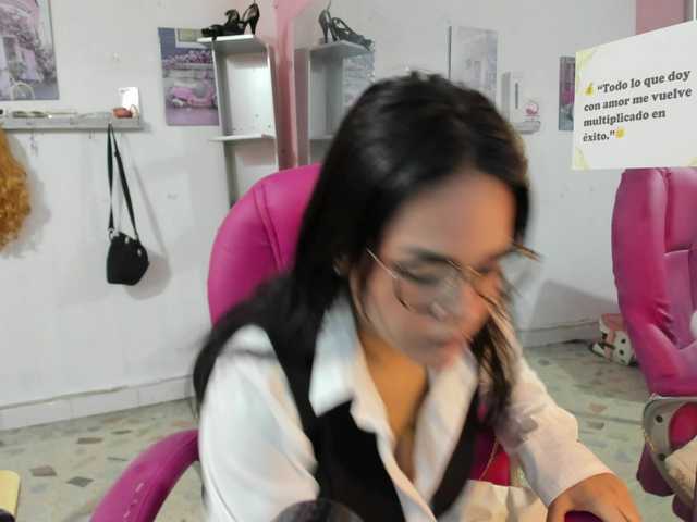 SOY-KIM's BongaCams show and profile