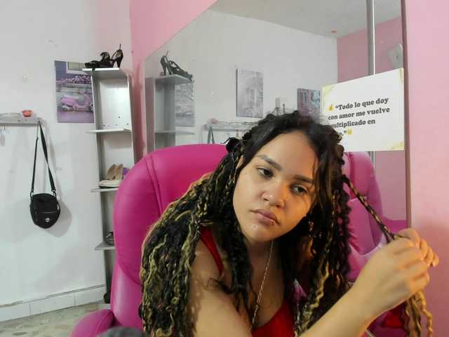 SOY-KIM's BongaCams show and profile