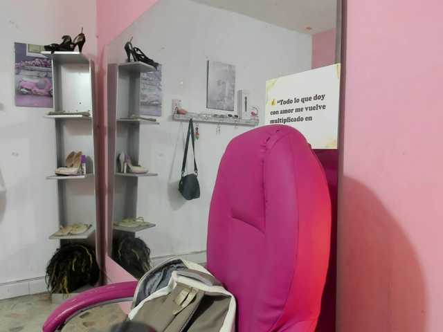 SOY-KIM's BongaCams show and profile