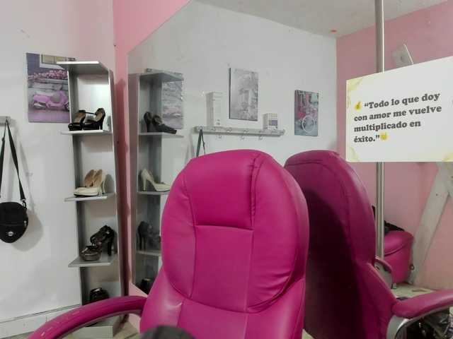 SOY-KIM's BongaCams show and profile