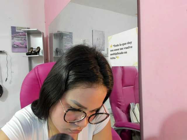 SOY-KIM's BongaCams show and profile