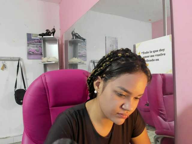 SOY-KIM's BongaCams show and profile