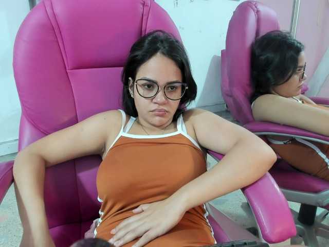 SOY-KIM's BongaCams show and profile