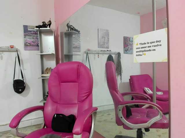 SOY-KIM's BongaCams show and profile