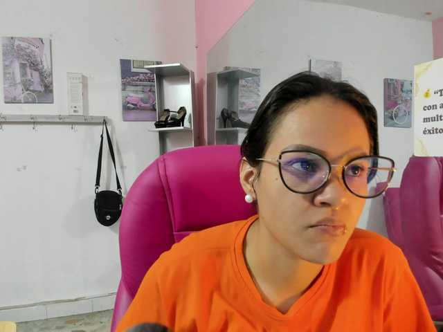 SOY-KIM's BongaCams show and profile