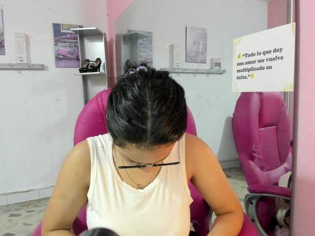 SOY-KIM's BongaCams show and profile