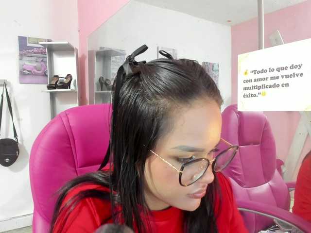 SOY-KIM's BongaCams show and profile