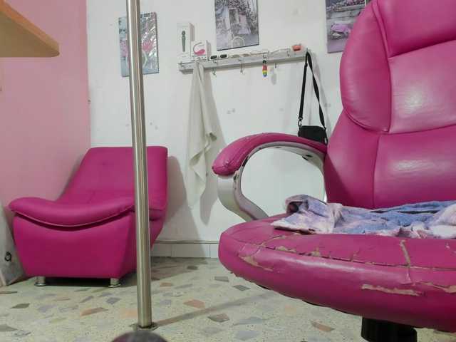 SOY-KIM's BongaCams show and profile