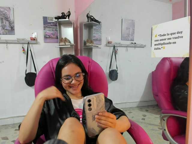 SOY-KIM's BongaCams show and profile