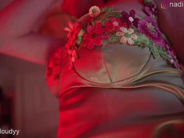 WhoreRobot's BongaCams show and profile