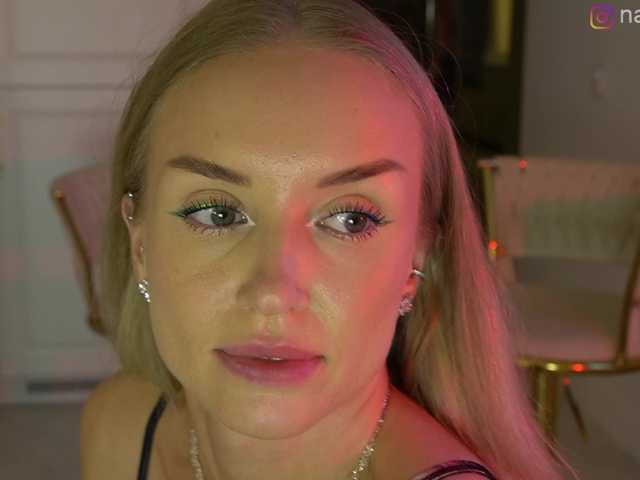 go to chat with Nadin_star